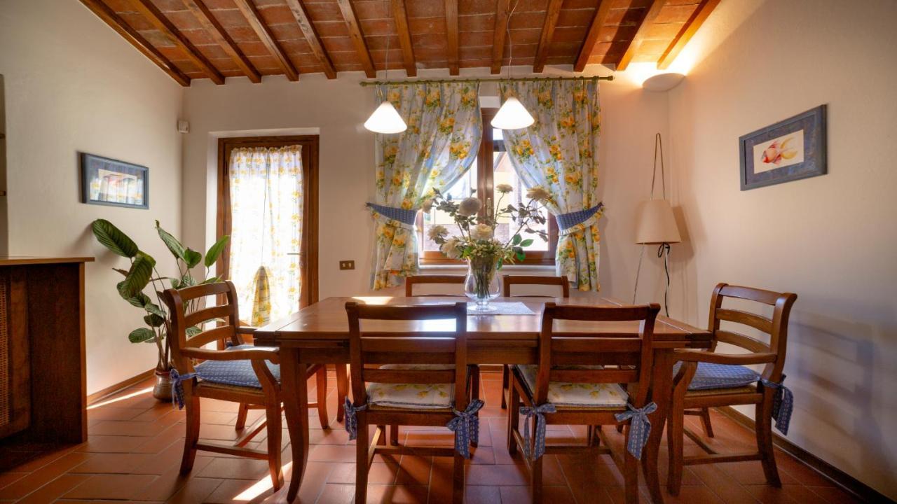 Il Cottage Di Patrizia Lucca Exterior foto